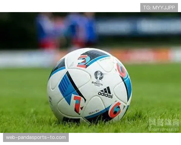 球门球规则：球离开禁区前后在比赛中状态与犯规判定